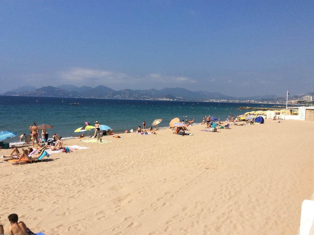 Holiday Or Congress, Centre - Beach Cannes Bagian luar foto